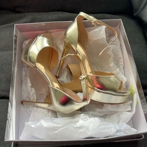 JLo Idolina Platform Heels